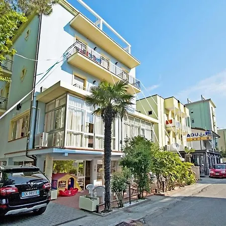 Hotel My 3*